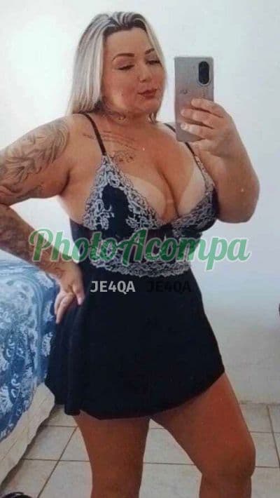 Acompanhante em Parobé com beijo na boca (6) — Loirinha
