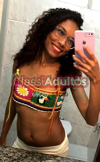 Luana — acompanhante e garota de programa em Santos