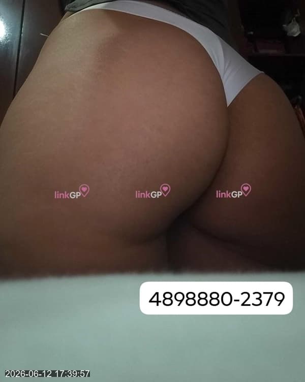 Acompanhante em Florianópolis com beijo na boca (2) — Mariah