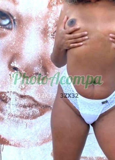 Acompanhante de seios naturais em Cabo Frio, foto 3 de Monick Gostosona