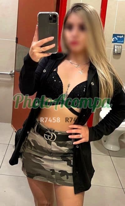 Acompanhante em Curitiba com beijo na boca (2) — Monique