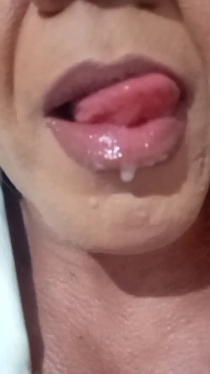 Acompanhante em Brasil com dominação online (2) — Musculosa Greluda
