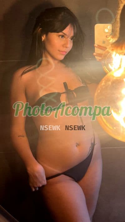 Acompanhante em São Paulo com beijo na boca (2) — Nicole Angel