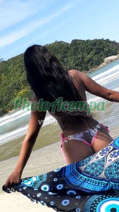 Acompanhante em Guarujá — beijo na boca, foto 2 de Patrícia Alencar