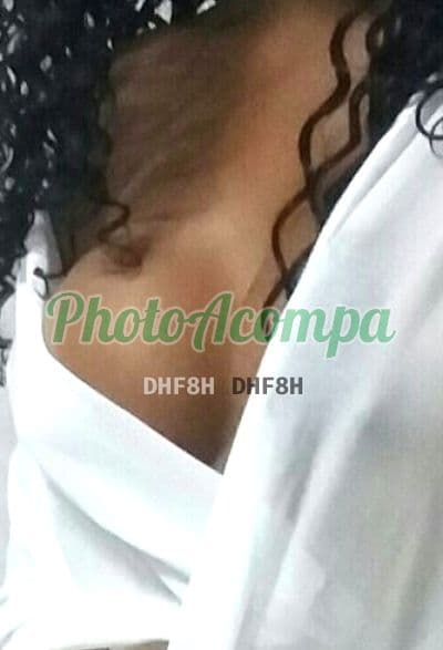 Acompanhante de seios naturais em Curitiba — Paula, foto 3