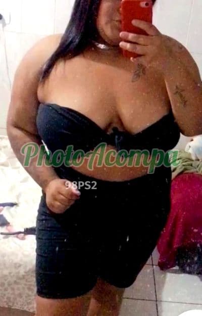 Acompanhante em Rio Claro — beijo na boca, foto 2 de Pérola Santos