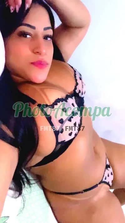 Foto 2: Acompanhante em Piumhi — beijo grego, Sabrina Salles