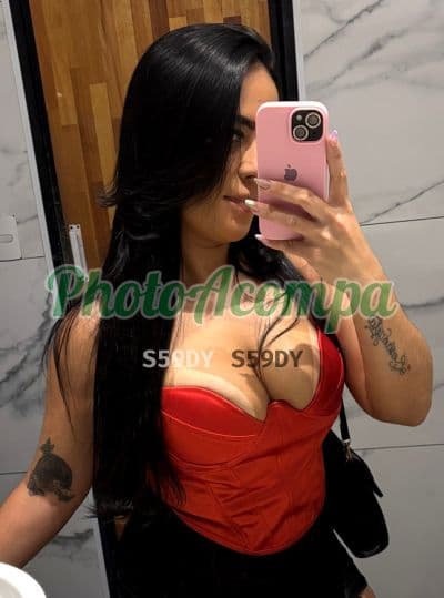 Acompanhante magra em Praia Grande (3) — Sarah