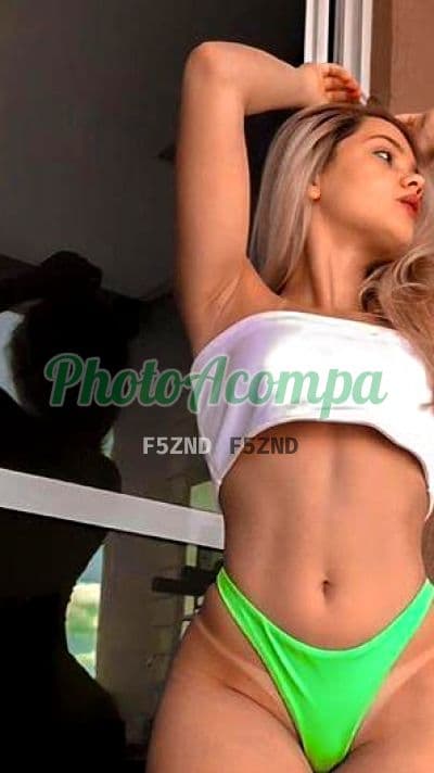 Acompanhante em Taboão da Serra com beijo na boca (2) — Sophia