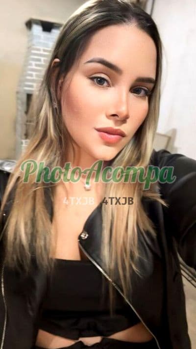 Acompanhante em Manaus com beijo na boca (2) — Tatazinha