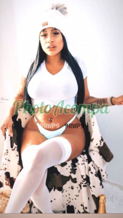 Foto 3: Acompanhante negra em Praia Grande — Valentina Carolin
