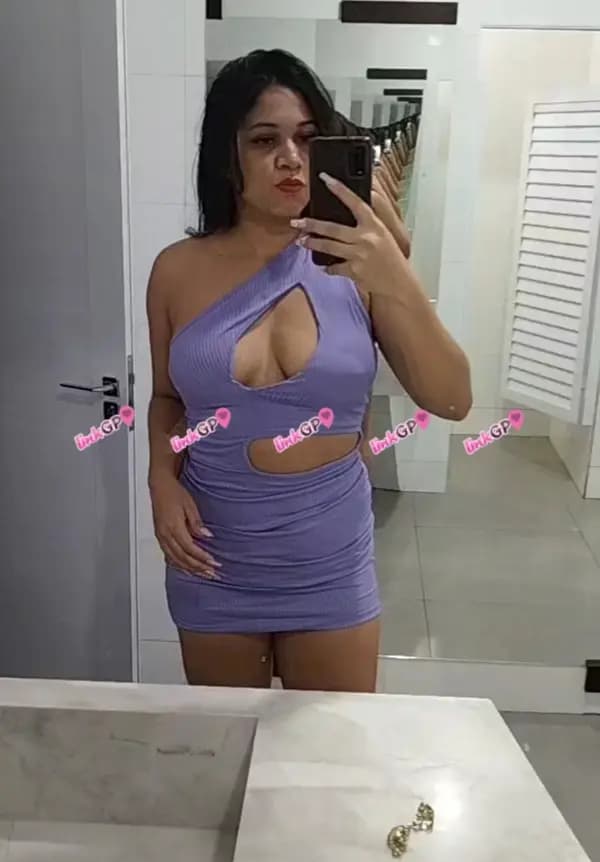 Acompanhante peitões em Itajaí (5) — Valentina