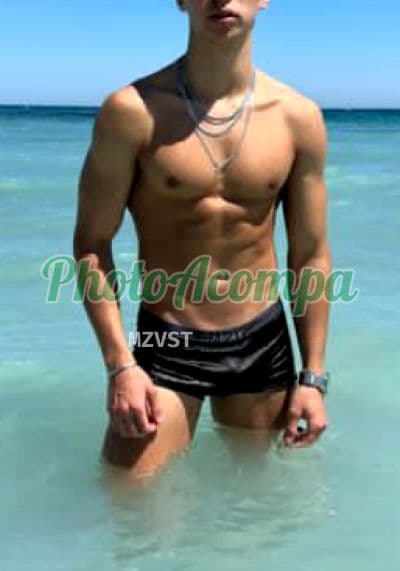 Acompanhante masculino em São João de Meriti — beijo grego, foto 2 de Alex