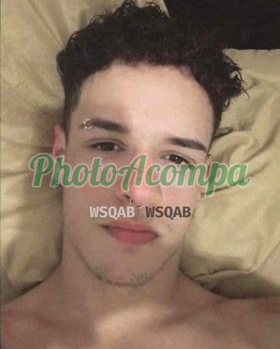 Acompanhante masculino em Niterói com garganta profunda (4) — Arthur Santinelli