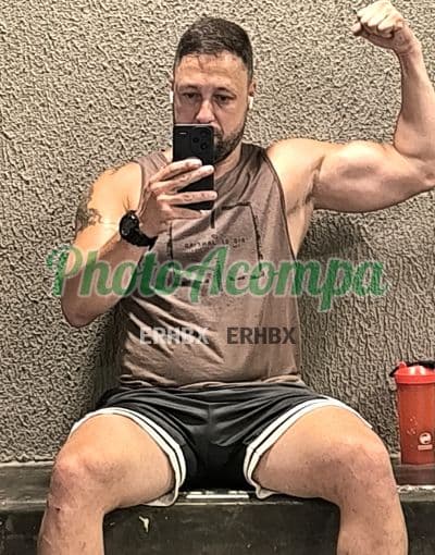 Acompanhante masculino em Rio de Janeiro — beijo na boca, foto 4 de Bruno