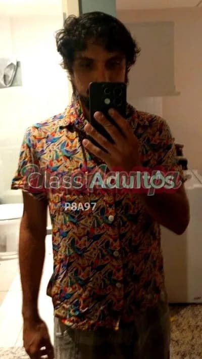 Acompanhante masculino imagem do anúncio em Rio de Janeiro — Carlos Roberto