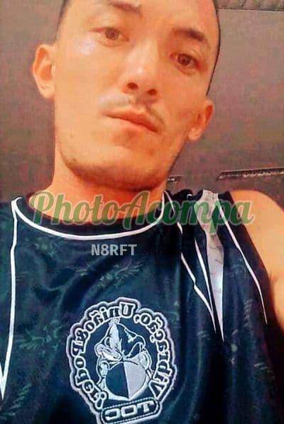 Acompanhante masculino em Fortaleza com beijo grego (2) — Coreano
