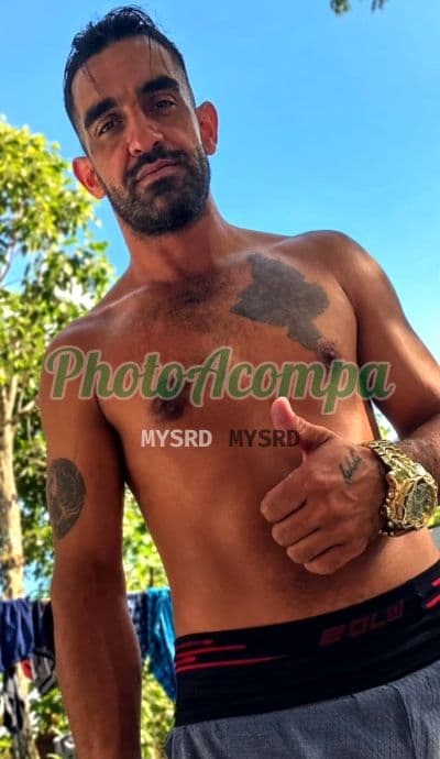 Acompanhante masculino em Viamão com beijo grego (4) — Diego