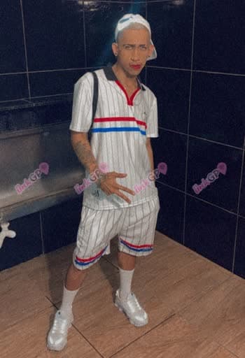 Acompanhante masculino em Salvador com beijo na boca (2) — Diogo