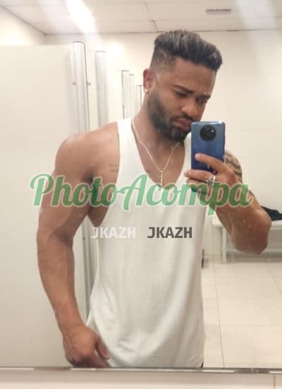 Acompanhante masculino em São Paulo — beijo na boca, foto 6 de Eduardo Alves