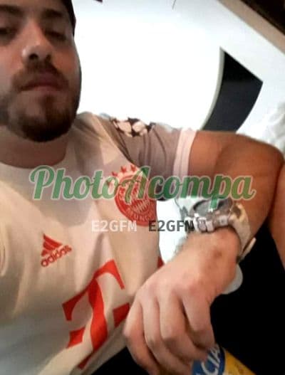 Foto 4: Acompanhante masculino em Sombrio — beijo na boca, Fábio