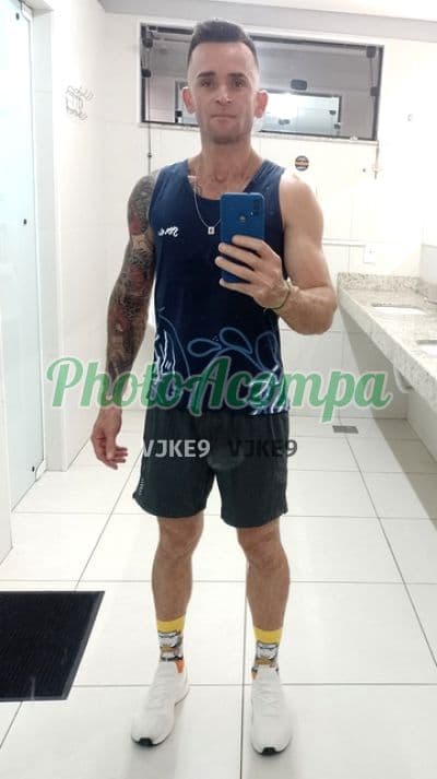 Acompanhante masculino em Campinas — beijo na boca, foto 4 de Galego Comedor
