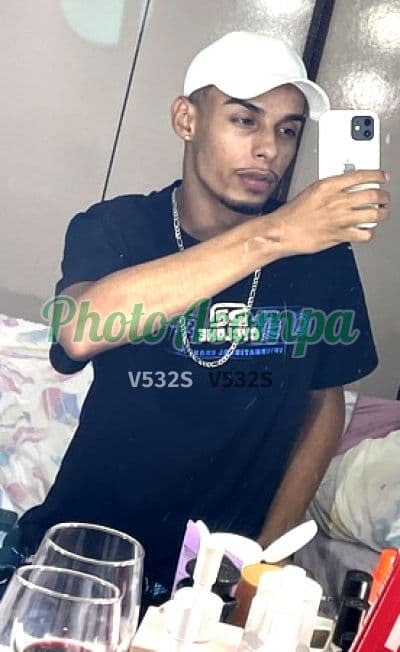Acompanhante masculino em Guarulhos com garganta profunda (4) — Garcia