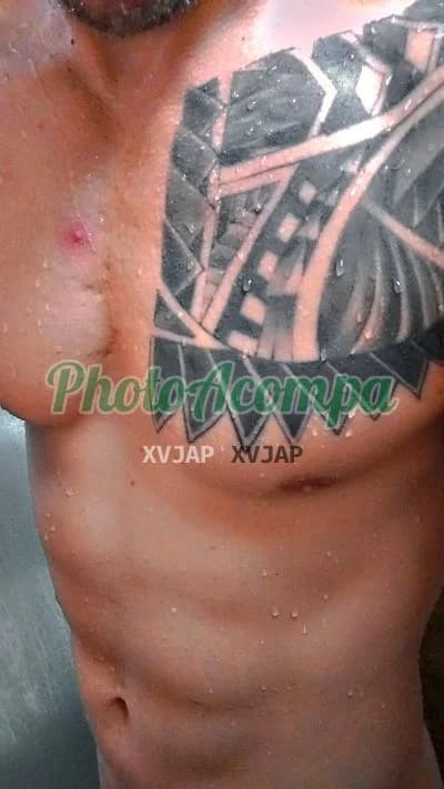 Acompanhante masculino em Embu das Artes — oral sem camisinha, foto 2 de Gustavo Silva