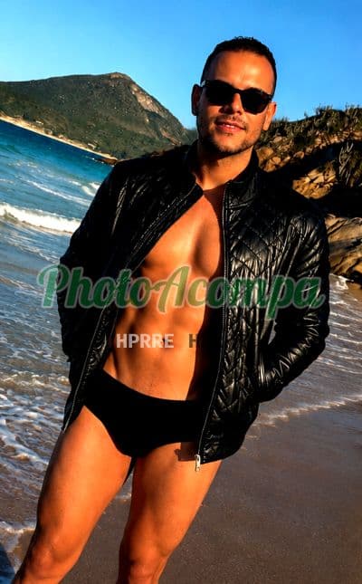 Foto 4: Acompanhante masculino em Macaé — beijo na boca, Henrique Mineiro