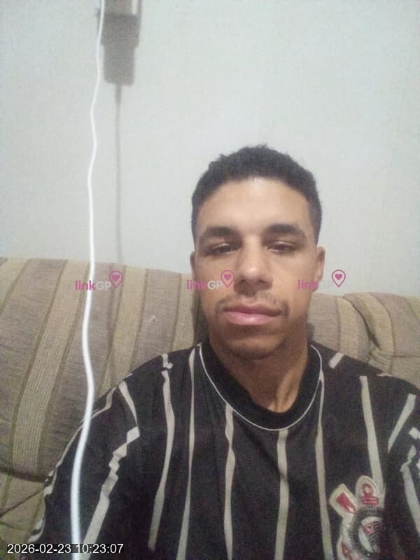 Juninho — acompanhante masculino em Arroio do Meio