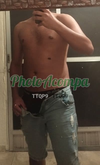 Acompanhante masculino em Osasco com beijo na boca (2) — Kayke