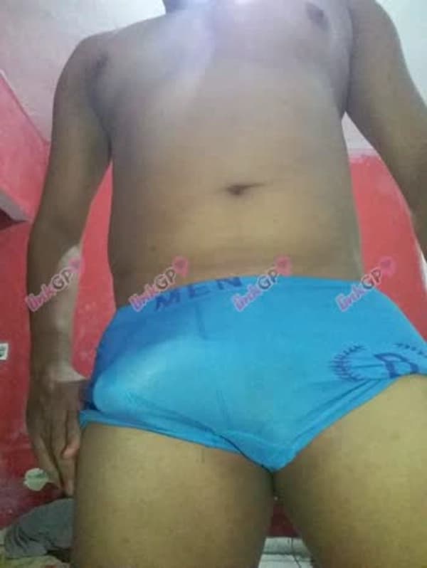Lenny — acompanhante masculino em Brasil