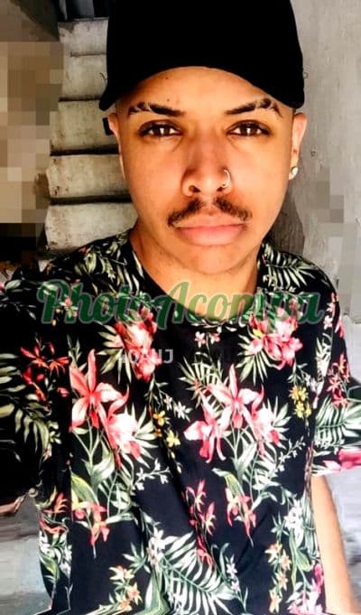 Acompanhante masculino em Blumenau com garganta profunda (2) — Luiz Henrique
