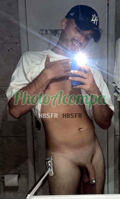 Acompanhante masculino em Florianópolis com beijo na boca (2) — Marcos Moura