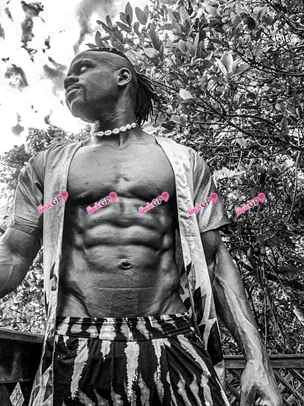 Mestre Vitalino — acompanhante masculino em Asa Norte (Brasília)