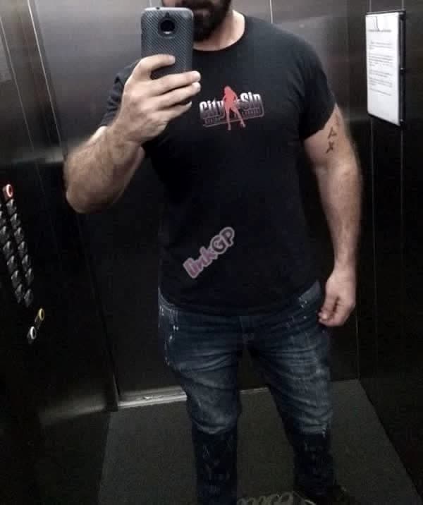 Acompanhante masculino em Bela Vista com beijo grego (4) — Minotauro Alpha