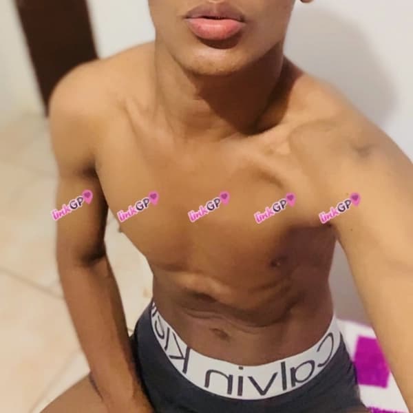Moreno Dotado — acompanhante masculino em Erechim