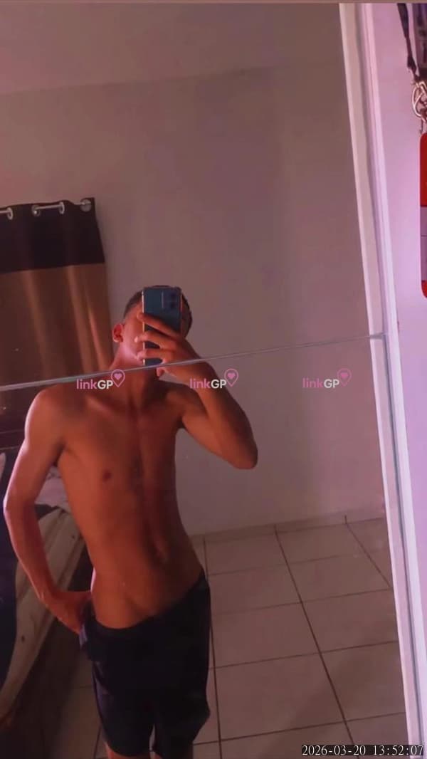 Acompanhante masculino em Brasil — atendimento em dupla, foto 4 de Moreno Rei