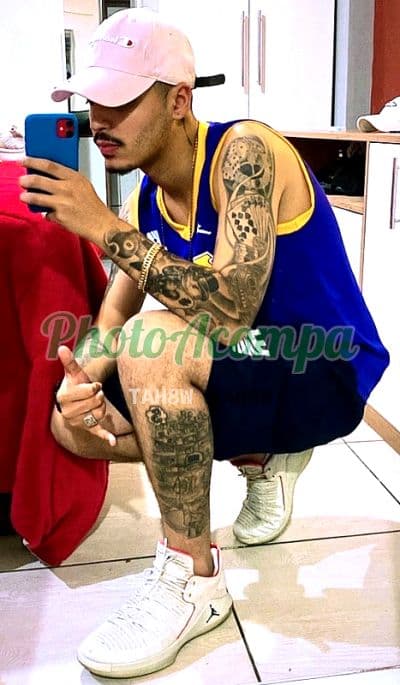 Acompanhante masculino em Guarujá com beijo na boca (4) — Pablo