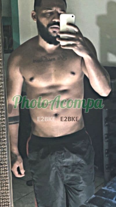 Acompanhante masculino em Belo Horizonte com beijo grego (4) — Patrick Oliver