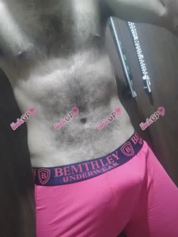 Acompanhante masculino cabelo curto em Indaiatuba