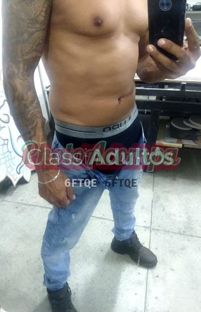 Preto — acompanhante masculino em Nova Iguaçu