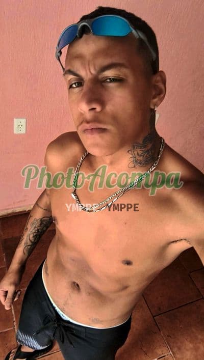 Acompanhante masculino em Mogi das Cruzes com oral sem camisinha (2) — Ramon Martins Sant Anna