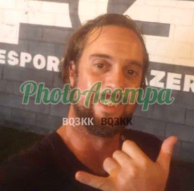 Acompanhante masculino em Praia Grande com beijo grego (4) — Rodrigo