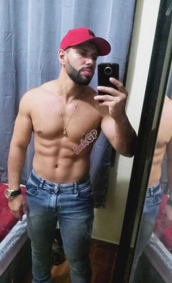 Rodrigo Meneses — acompanhante masculino em Balneário Camboriú