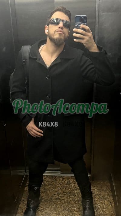 Acompanhante masculino em São Paulo com beijo na boca (6) — Sr Alemão
