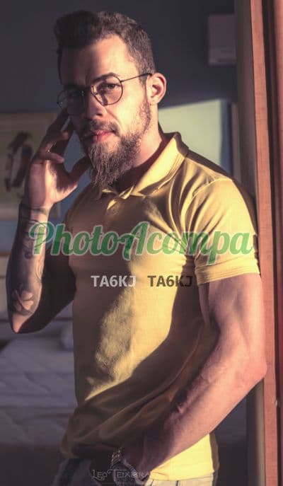 Acompanhante masculino em São Paulo — beijo grego, foto 2 de Theo Chandon