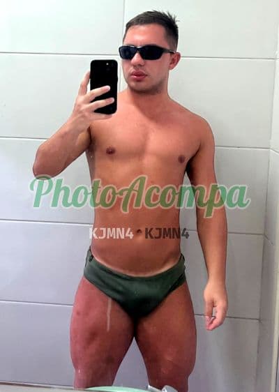 Acompanhante masculino em Balneário Camboriú — beijo na boca, foto 2 de Vinicius Ímola