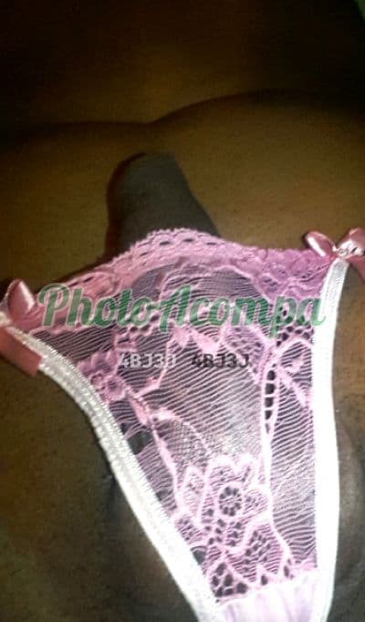 Travesti acompanhante em Poços de Caldas com oral natural (4) — Bárbara