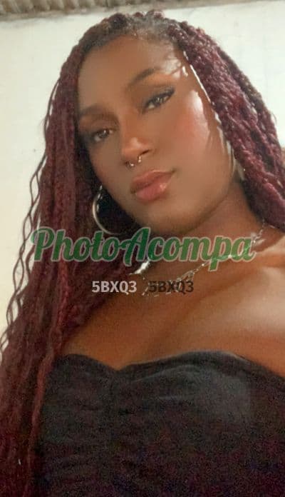Travesti acompanhante em Queimados — beijo na boca, foto 2 de Bella